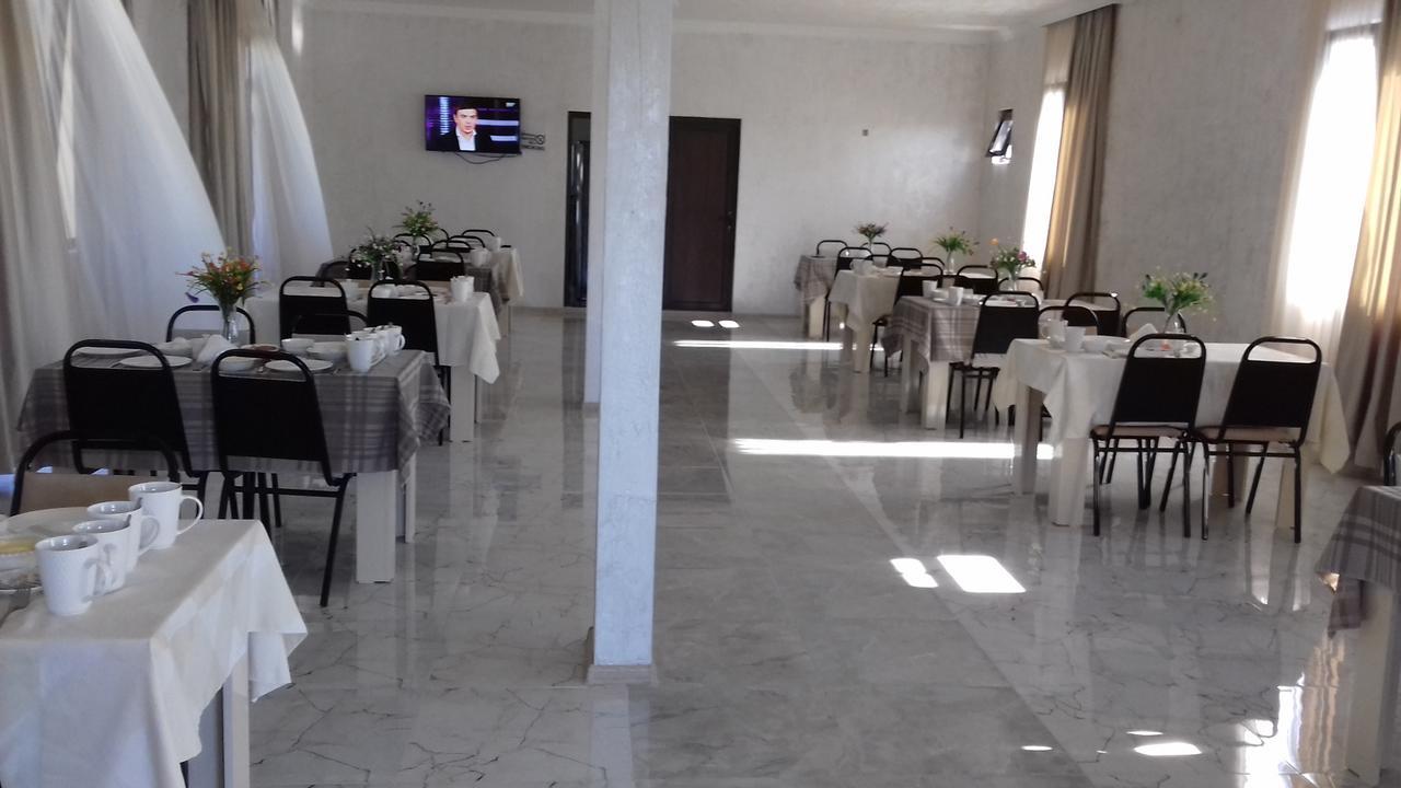 Hotell Anna Уреки Екстериор снимка